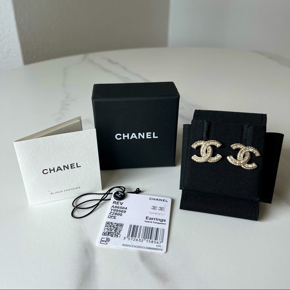 Chanel Earrings Crystal CC Earrings Gold - Brand New